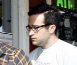 Pete Wentz déguisé en Vlad le boulanger