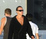 Julian McMahon, au naturel (!)