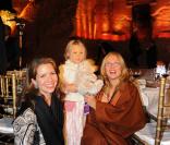 La princesse Haya Bint Al Hussein avec Nicoletta Montovani, veuve de Luciano Pavarotti, assiste avec leur fille Alice au concert hommage donné à sa mémoire