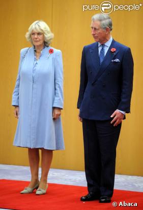 Le prince Charles et Camilla Parker Bowles arrivent au Japon