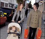 Noel Gallagher, Sara et leur fils Donovan