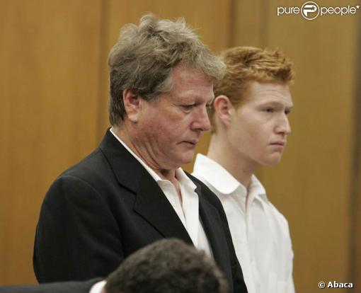 Ryan O'Neal et son fils passent en jugement, le 11/11/08