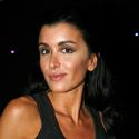 Jenifer rencontre sa poupée de cire  