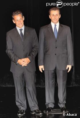 Nicolas Sarkozy et son double de cire au musée Grévin