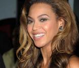 Beyoncé Knowles a offert à sa mère un sac à 4000 dollars