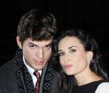Ashton Kutcher a offert un livre en édition très limitée à Demi Moore