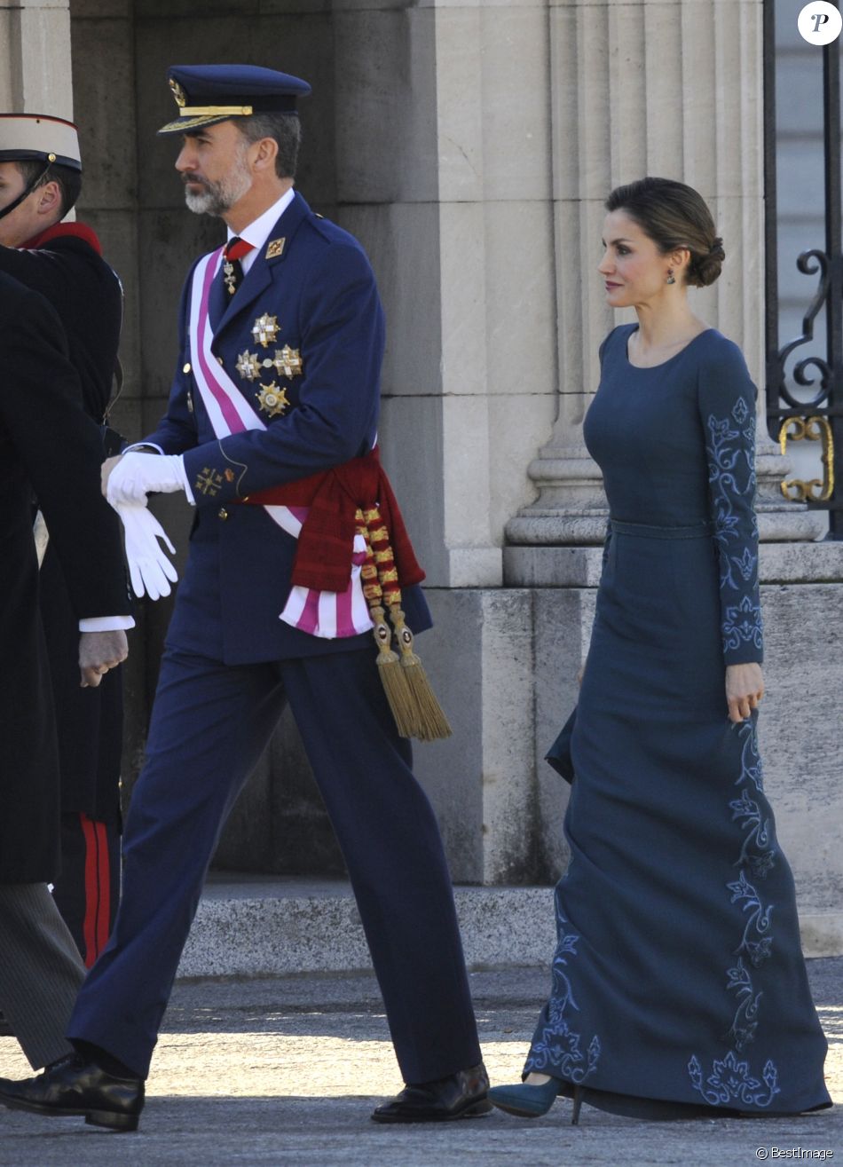 AGENDA DE SM. REYES FELIPE y LETIZIA  - Página 70 2955791-le-roi-felipe-vi-et-la-reine-letizia-d-e-950x0-1