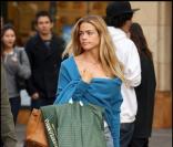 Denise Richards à LA : c'est quoi ce look ?