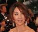 Michelle Yeoh, lumineuse dans une robe Elie Saab, lors du festival de Cannes, en mai dernier. 