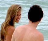 Leonardo DiCaprio et Bar Refaeli en vacances au Mexique, en octobre 2008. 