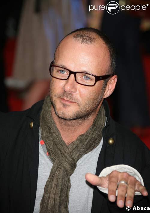 http://static1.purepeople.com/articles/9/22/42/9/@/154327-pef-presentera-king-guillaume-en-637x0-3.jpg