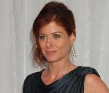 Debra Messing au 8e Annual Awards Season Diamond Fashion Show