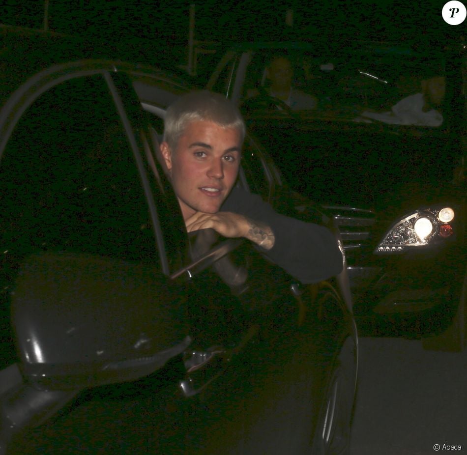 Justin Bieber arrivant à l'aéroport de Brisbane en Australie le 12 mars 2017