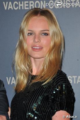 Kate Bosworth arrive a une soirée 