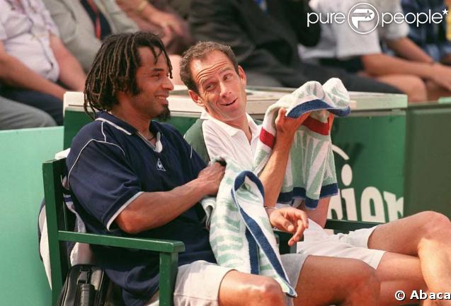 Yannick Noah et Guy Forget à Roland-Garros en 2000