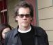 Kevin Bacon ne pouvait manquer le Festival de Sundance, au cours duquel est présenté Taking chance de Ross Katz. Dans cette histoire basée sur des faits réels, il interprète un lieutenant chargé de ramener le corps d'un soldat dans son village natal