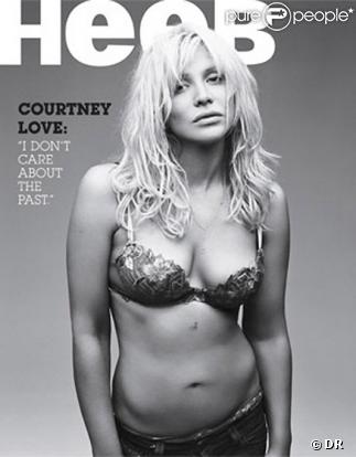 L'ex-chanteuse du groupe Hole, Courtney Love, en première de couverture du magazine américain Heeb, s'est offert un ravissant soutien gorge pour l'occasion.