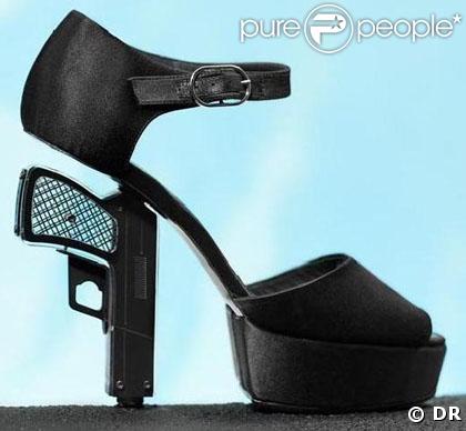 En 2009, plus rien à craindre avec les escarpins Chanel, équipée d'un 90 mm... 