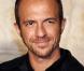 Le chanteur aux 1001 tubes Calogero avait rencontré la perle rare en 2001 mais malgré tout, le couple qu'il formait avec Hortence (mariés en 2005) se sépare fin 2007. A 37 ans, à qui va-t-il désormais écrire ses belles chansons d'amour ?
