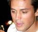 Le séduisant Stephen Colletti, 23 ans, que l'on a vu dans la série Les frères Scott, dans l'émission de télé-réalité Laguna Beach et accessoirement ex-boyfriend d'Hayden Pannetiere est un coeur a prendre. Qui se dévoue?