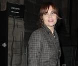 Emmanuelle Seigner au défilé Givenchy, le 27/01/09