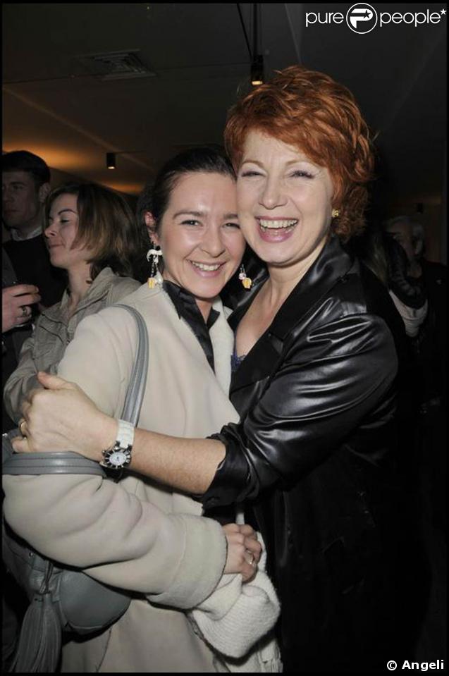 Véronique Genest, avec Emmanuelle Boidron, présente sa pièce  Madame Butterlight . 28/01/09