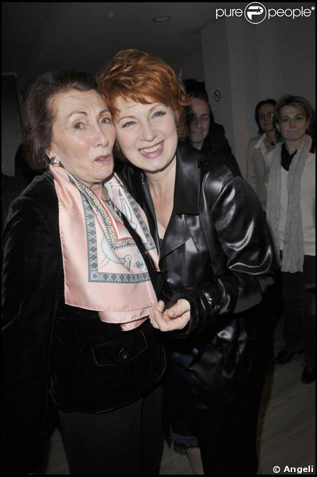 Véronique Genest, avec sa maman, présente sa pièce  Madame Butterlight . 28/01/09