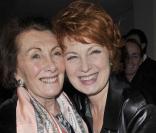 Véronique Genest, avec sa maman, présente sa pièce  Madame Butterlight . 28/01/09