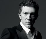 Vincent Cassel pour La Nuit de L'Homme d'Yves Saint Laurent