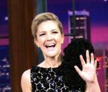 Tout a une fin, même les moments les plus délicieux. Affichant une bonne humeur communicative, Drew Barrymore sera certainement invitée de nouveau par Jay Leno. 