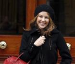 Kylie Minogue à la sortie de chez elle à Londres le 9 Février 2009.