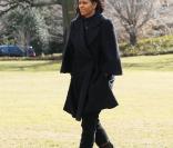 La famille Obama débarque de Marine One et arrive à la Maison-Blanche