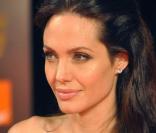 Angelina Jolie 