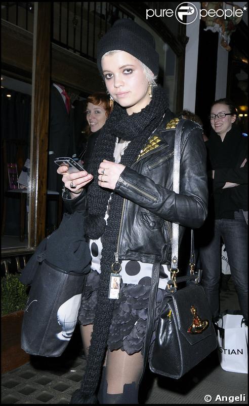  Pixie Geldof aura battu sa soeur à plate couture question style ! Défilé Henry Holland le 24 février 