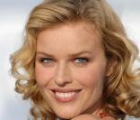Eva Herzigova nouvelle égérie BCBG Max Azria