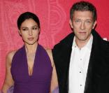 Monica moulée dans sa ravissante robe a accompagné son mari césarisé, hier soir 