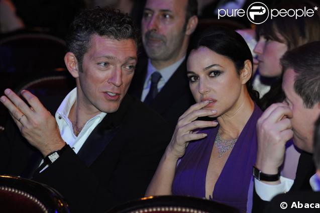 Les époux Cassel-Bellucci ont fait des Césars LEUR soirée : Monica a remis un prix et Vincent en a reçu un. Même dans la salle, ils étaient côte à côte... 