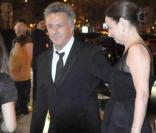 Coulisses et potins des César 2009 : Dustin Hoffman va au Fouquet's avec son épouse Lisa 