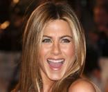 Jennifer Aniston à Londres pour la première de Marley & moi le 2 mars 2009