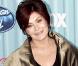 Sharon Osbourne a fait un tour de magie : elle a fait disparaître ses pieds !!! Incroyable, à la grande soirée "American Idol Top 13", qui s'est tenue le 5 mars 2009 à l'Area de Los Angeles.