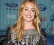 La très mignonne DJette et modèle britannique Cat Deeley, affiche des gambettes de rêve à la grande soirée "American Idol Top 13", qui s'est tenue le 5 mars 2009 à l'Area de Los Angeles.