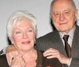 Line Renaud (vice-présidente du Sidaction) et Pierre Bergé (le président du Sidaction)