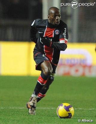 Claude Makelele... le plus gros salaire du Paris-Saint-Germain !