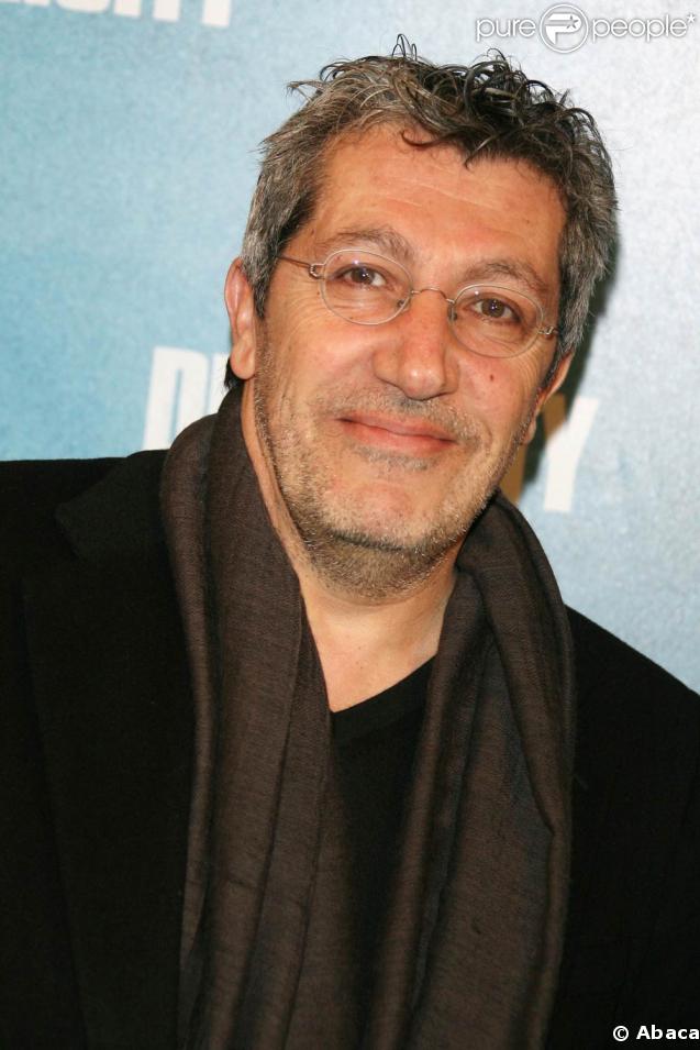 Le comédien et réalisateur français Alain Chabat, le jeudi 12 mars 2009, au Gaumont Marignan des Champs-Elysées, à l'occasion de l'avant-première parisienne de 
