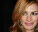 La superbe Julia Roberts et son petit air mutin, le jeudi 12 mars 2009, au Gaumont Marignan des Champs-Elysées, à l'occasion de l'avant-première parisienne de "Duplicity" !