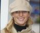 ...  Et en 2005, toujours à Cheltenham, ce n'était pas encore ça avec la casquette enfoncée jusqu'aux yeux et le manteau orné de queues de raton-laveur !