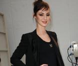 Louise Bourgoin au défilé Vuitton jeudi 12 mars