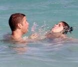 Selma Blair et Mikey Day à Miami le 7 mars 2009 