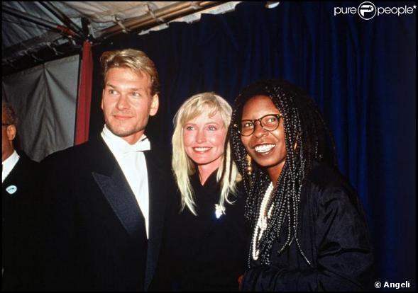 Patrick Swayze, Lisa Niemi et Whoopi Goldberg en 1990