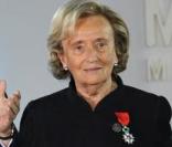Madame bernadette Chirac décorée comme chevalier de la Légion d\'honneur par Nicolas Sarkozy en présence de son mari et d\'Estelle Lefébure... entre autres